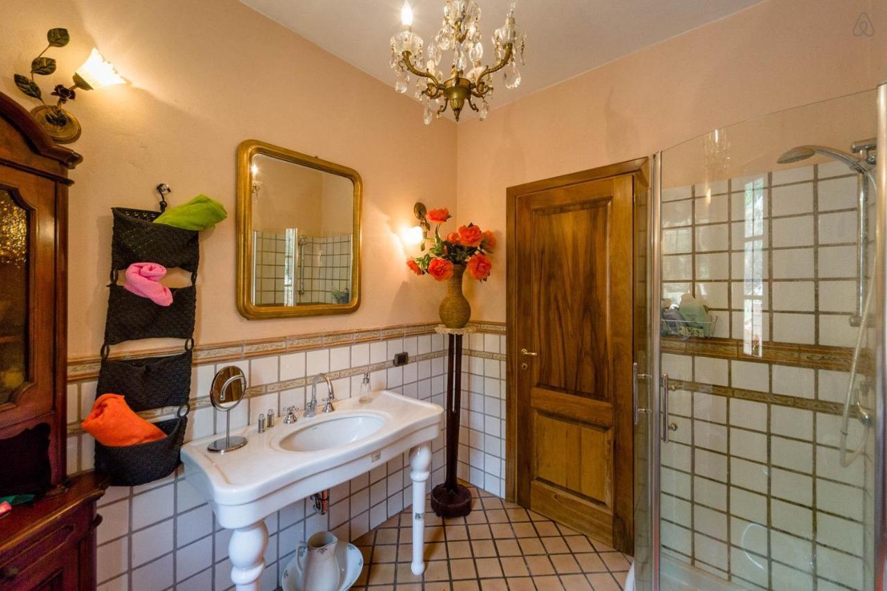Room In Villa - Room In The Hills With Garden And Sea View San Salvatore  Kültér fotó