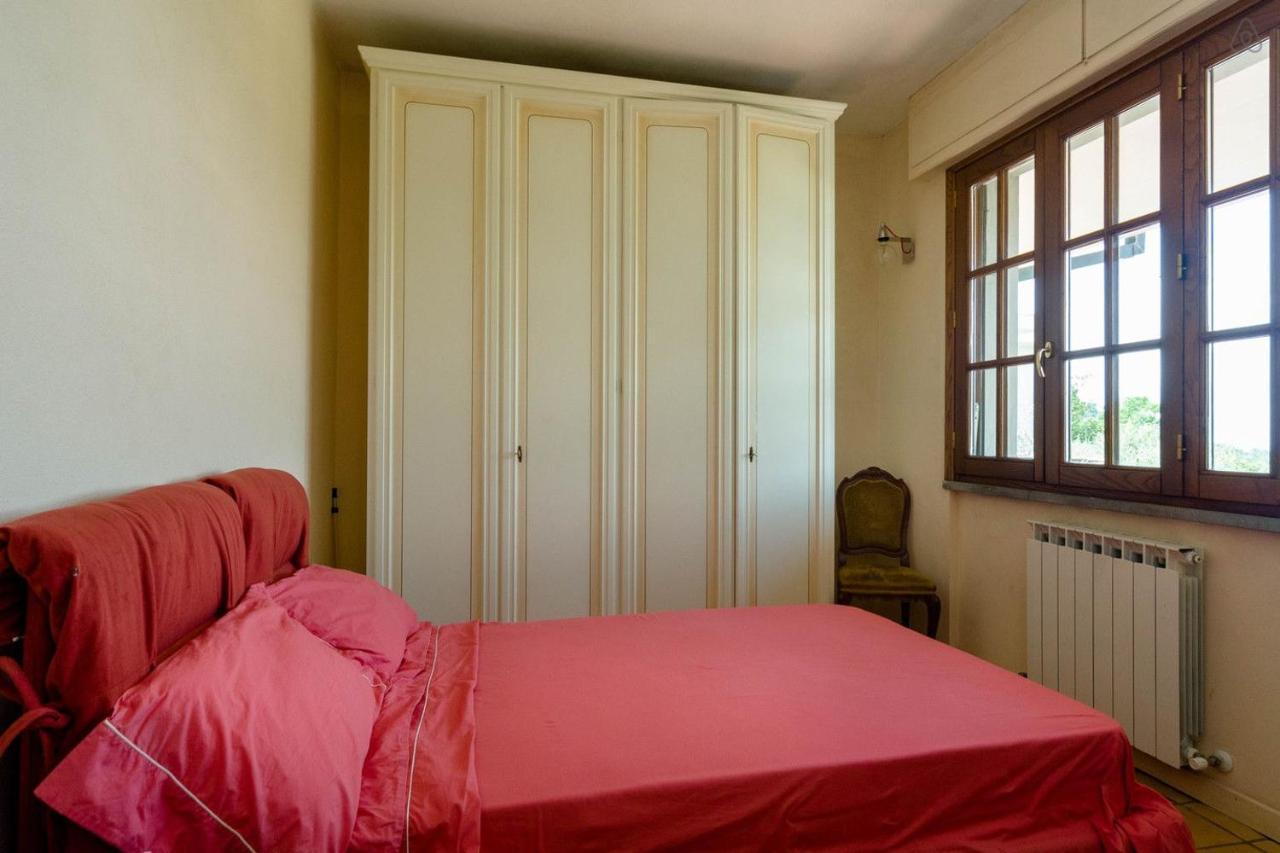 Room In Villa - Room In The Hills With Garden And Sea View San Salvatore  Kültér fotó